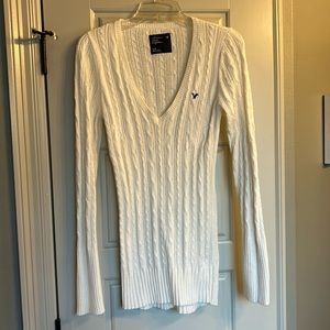 Women’s American Eagle long sleeve sweater